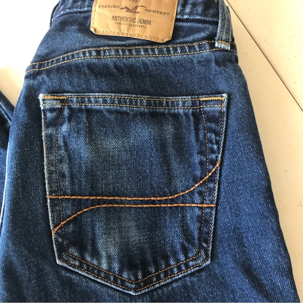 Y2K Hollister button fly men jeans, 29x32